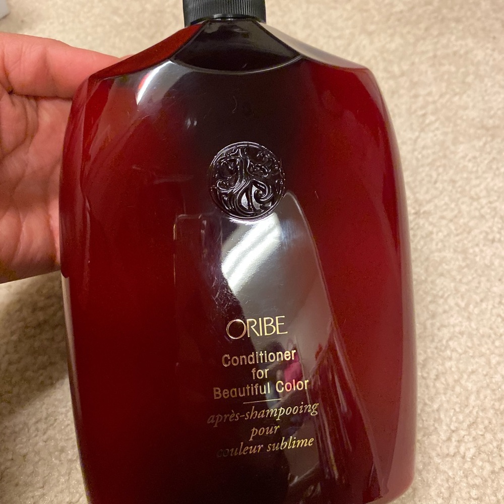 Oribe Conditioner for Beautiful Color